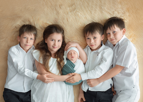 Ньюборн позировка